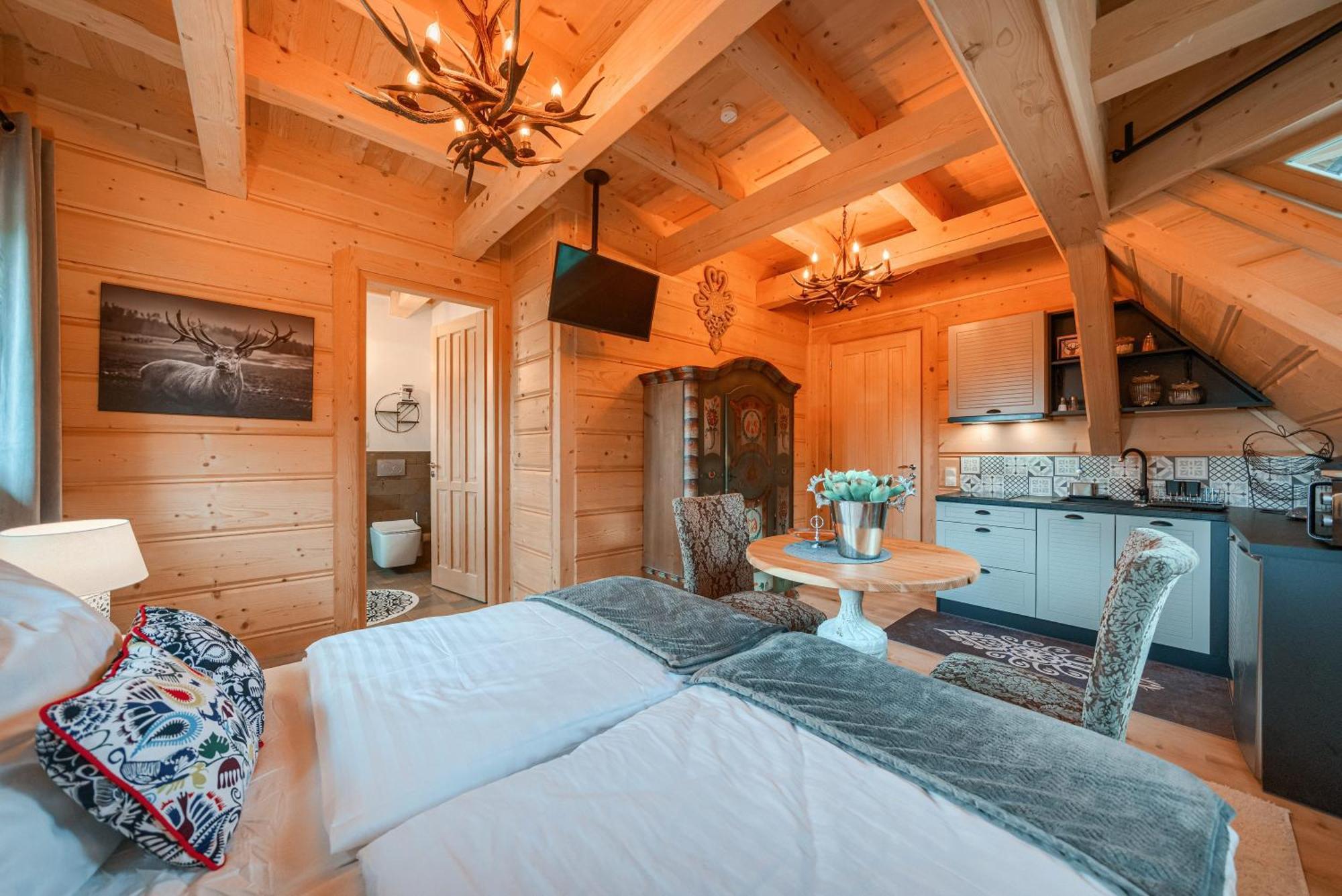 Rich Witch Villa&Spa Косцелиско Номер фото
